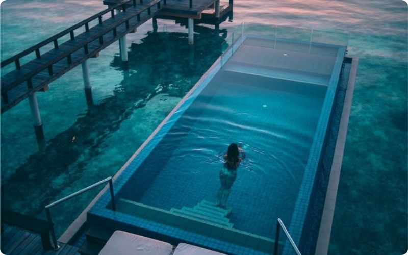 Villa trên mặt nước tại Baros Maldives dành cho các cặp đôi