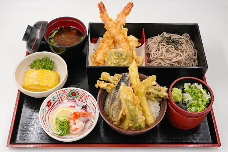Fuji Soba – tachigui soba ấm bụng, đứng ăn là xong nga