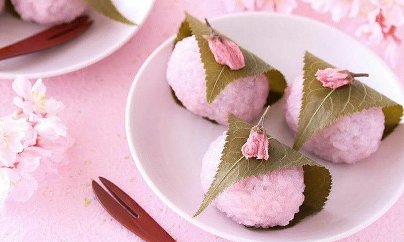 Mochi Sakura - thức quà xuân của người Nhật