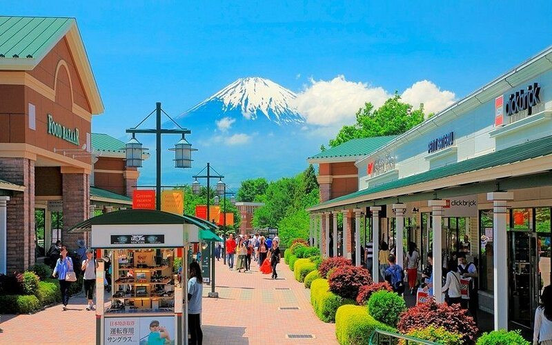 Gotemba Premium Outlets - Địa điểm lý tưởng để mua sắm