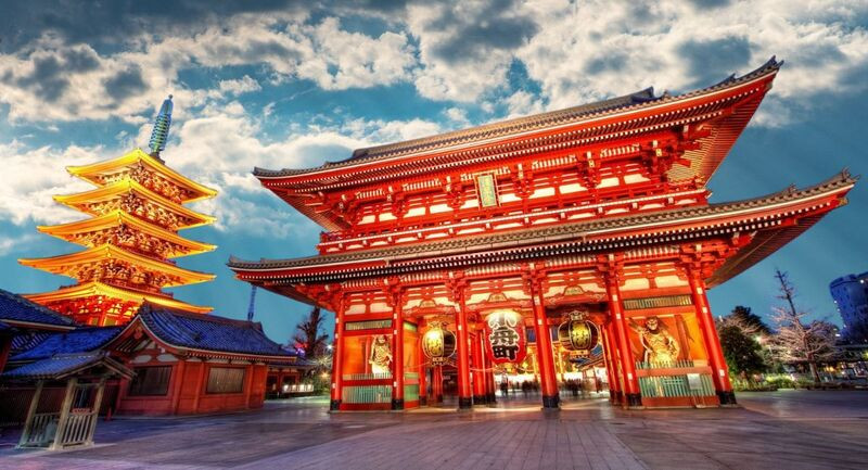 Check-in Senso-ji đón lộc đầu xuân