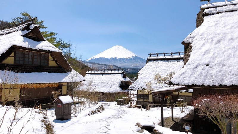 Giữa mùa đông tuyết trắng ngôi làng trở thành ngôi làng cổ tích Giữa mùa đông tuyết trắng ngôi làng trở thành ngôi làng cổ tích