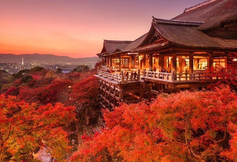 Đền Kyoto đón mùa thu trên đất Nhật Bản 