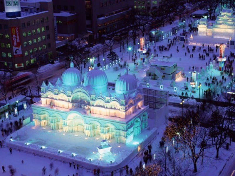 Lễ hội Sapporo Snow Festival hoành tráng vào tháng 2