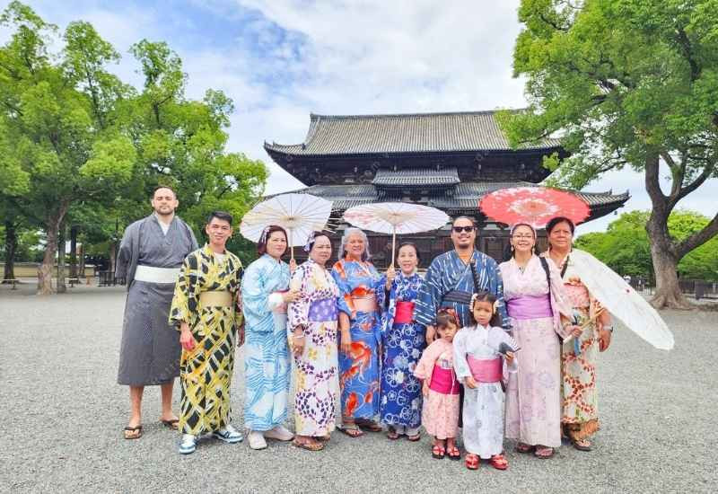 Trải nghiệm mặc Kimono