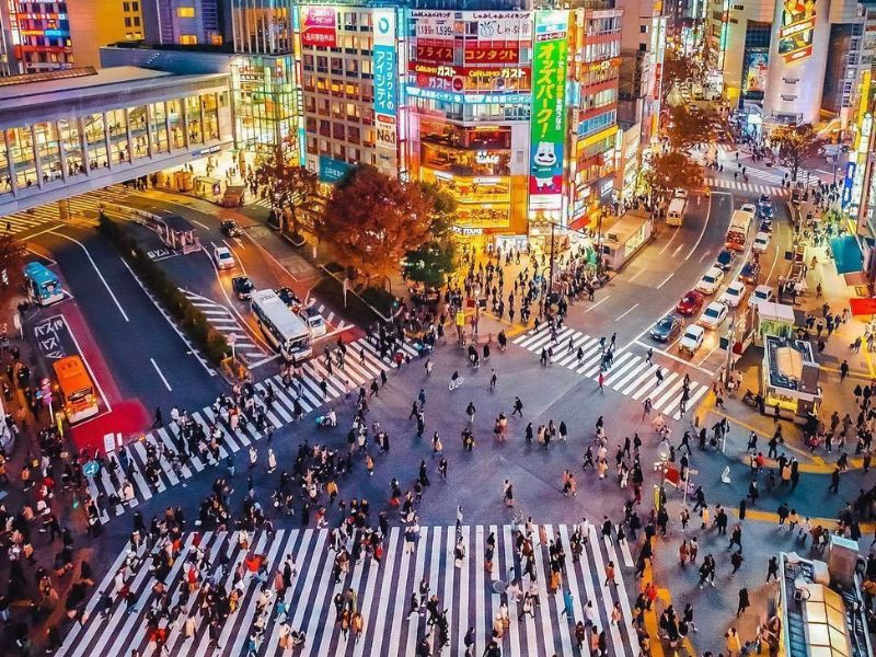Ngã tư Shibuya - "giao lộ bận rộn nhất thế giới"
