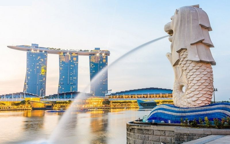 Bức tượng Merlion nổi tiếng tại Công viên Merlion ở Singapore Bức tượng Merlion nổi tiếng tại Công viên Merlion ở Singapore