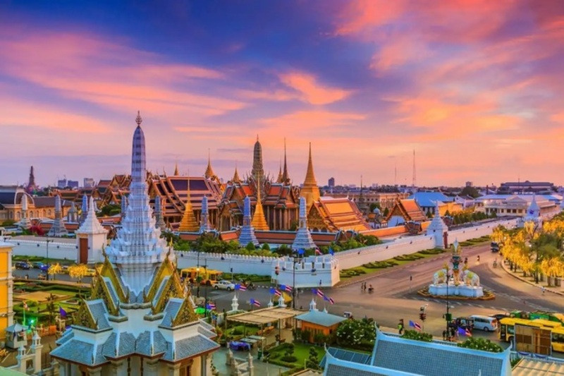 Cung điện Hoàng gia Phra Borom Maha Ratcha Wang 