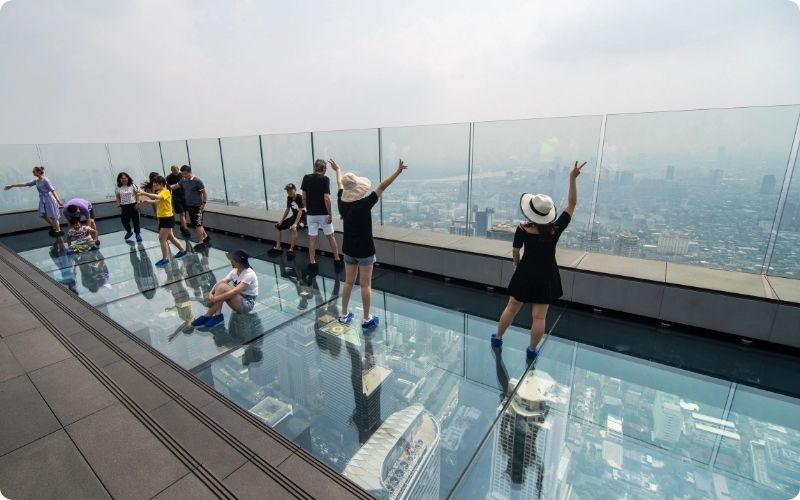 Mahanakhon Skywalk