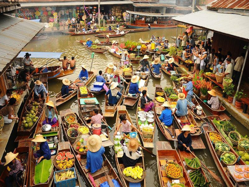 Chợ nổi Damnoen Saduak 