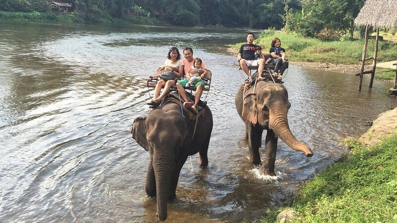  Trải nghiệm cưỡi voi băng sông-dấu ấn khó quên tại Kanchanaburi 