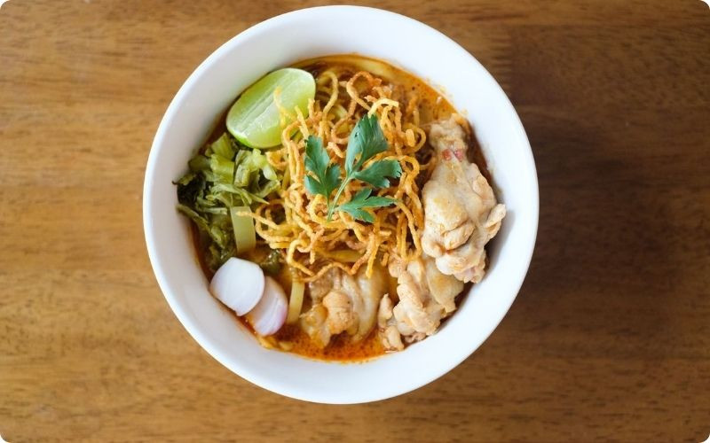 Khao Soi – món mì cà ri đặc trưng của vùng Chiang Mai, miền Bắc Thái Lan