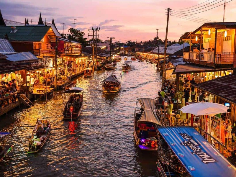 Ngắm nhìn vẻ đẹp của chợ nổi bốn mùa Pattaya - Thái Lan