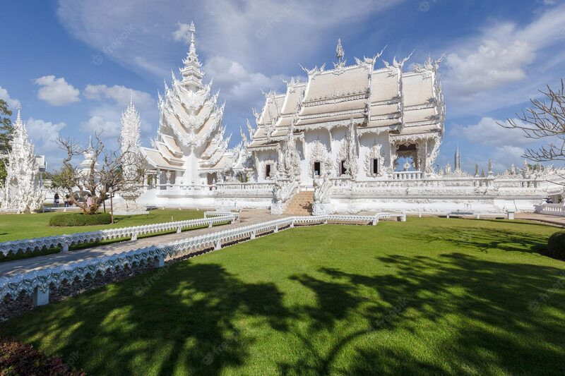 Chùa Wat Rong Khun - White Temple