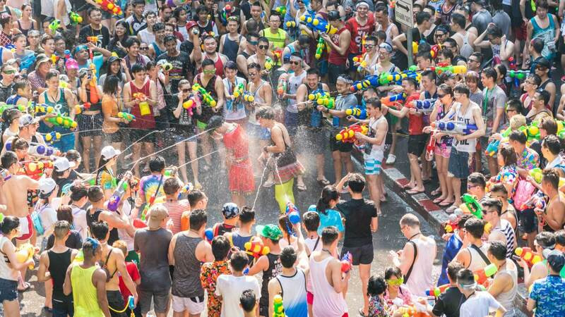 Lễ hội té nước Songkran Thái Lan