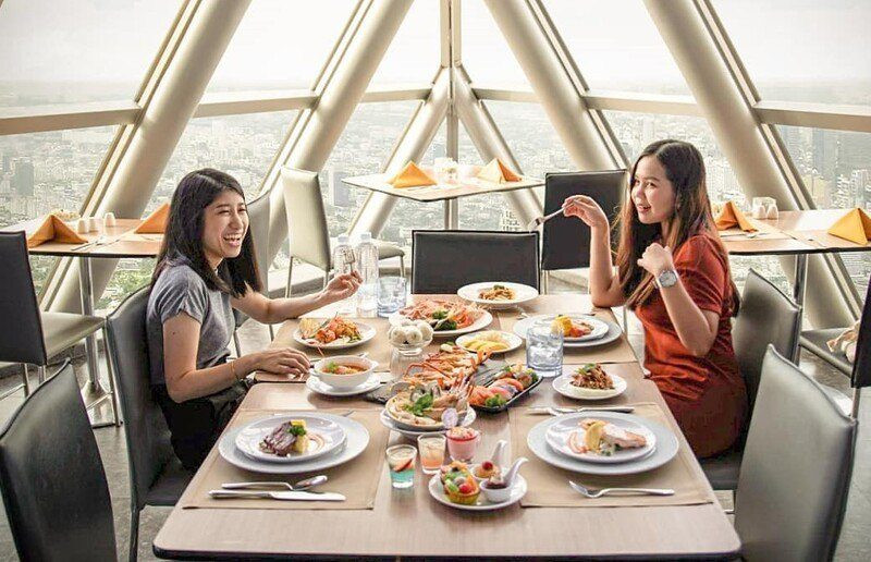 Thưởng thức ẩm thực - checkin tòa nhà chọc trời tại Thái Lan