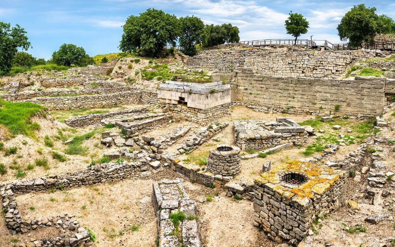 Thành cổ Troy gợi lại dấu tích của địa danh nổi tiếng nhất thời cổ đại Thành cổ Troy gợi lại dấu tích của địa danh nổi tiếng nhất thời cổ đại