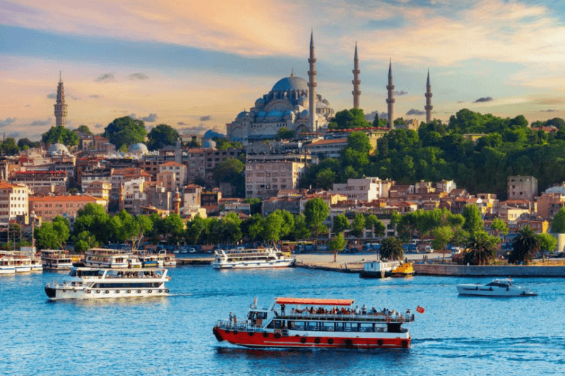 Thành phố Istanbul - Dạo thuyền Bosphorus trong không khí se lạnh