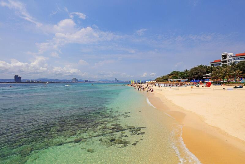 Hệ sinh thái biển phong phú 