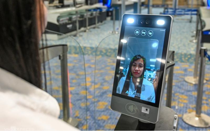Check-in sinh trắc học giúp hành khách làm thủ tục nhanh hơn 