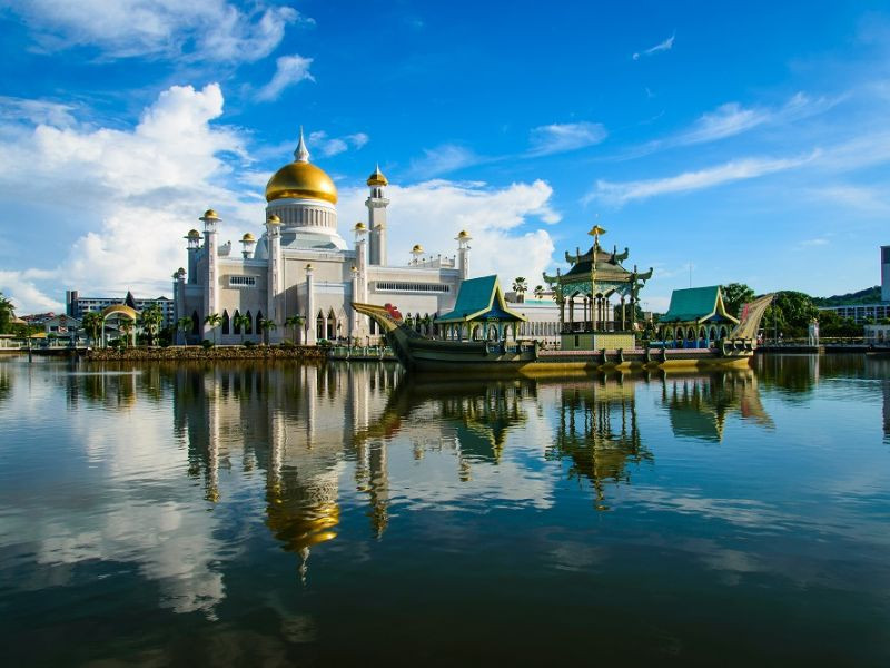 Du lịch vùng đất Brunei cùng Đất Việt tour
