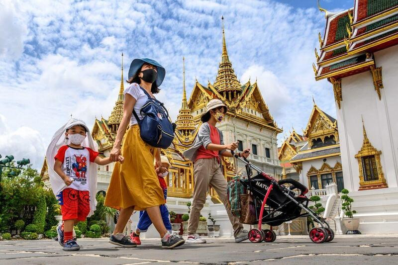 Hành trình khám phá xứ sở chùa Vàng cùng những người thân yêu