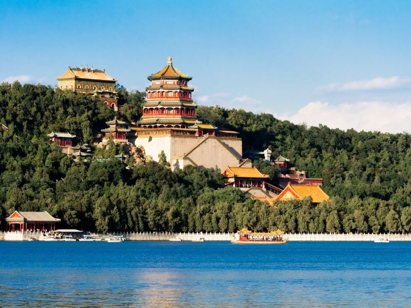 Di Hòa Viên đậm chất Trung Hoa (Ảnh: Sưu tầm)
