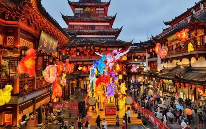 Dự Viên rực rỡ sắc Tết giữa không gian kiến trúc Giang Nam Dự Viên rực rỡ sắc Tết giữa không gian kiến trúc Giang Nam