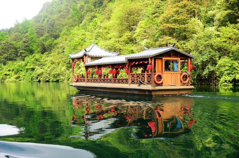 Khung cảnh mùa hè hồ Bảo Phong