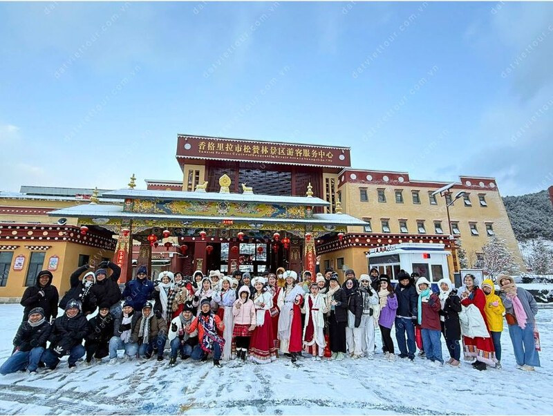 Đoàn khách trải nghiệm hành trình Côn Minh - Đại Lý - Lệ Giang - Shangri-La