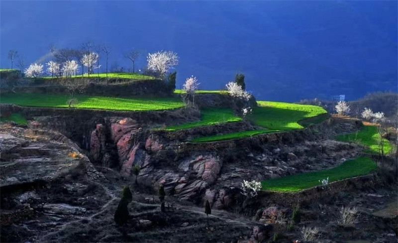 Núi Phục Hy xinh đẹp tại Trịnh Châu
