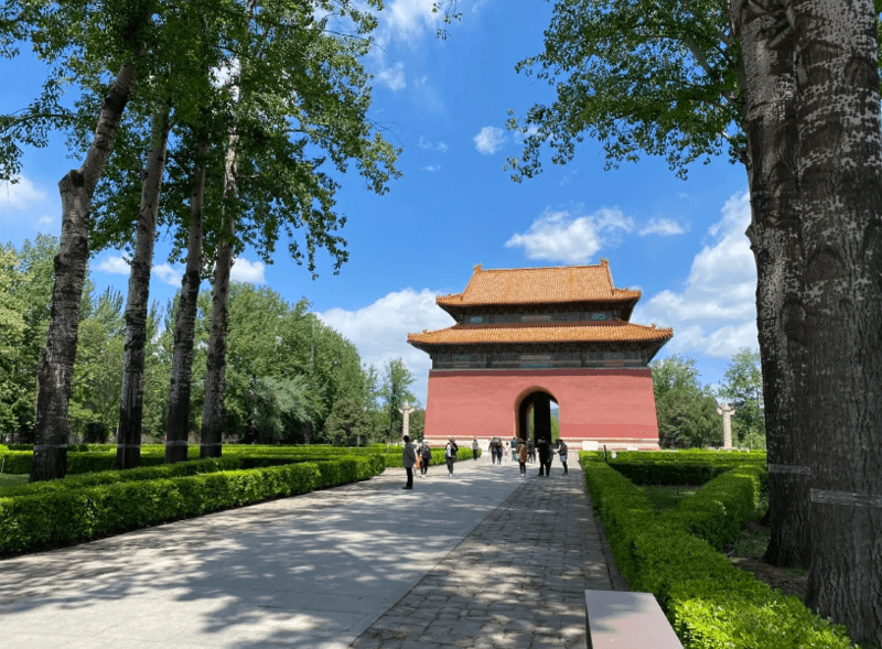 Tham quan Thập Tam Lăng mùa nào đẹp