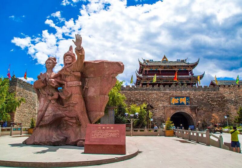Thành cổ Tùng Phan dấu ấn lịch sử đầy bí ẩn