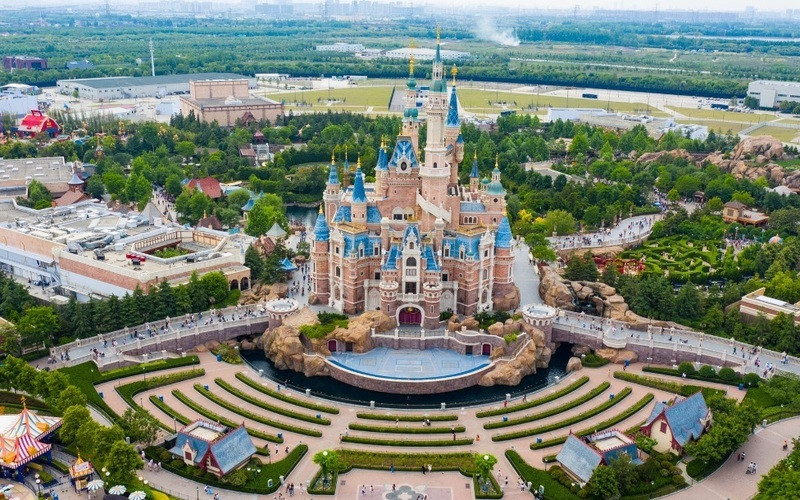 Toàn cảnh rộng lớn tại Disneyland Thượng Hải