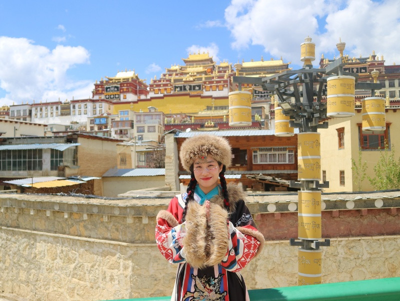 Tour Lệ Giang trải nghiệm văn hóa thú vị (Ảnh sưu tầm) Tour Lệ Giang trải nghiệm văn hóa thú vị (Ảnh sưu tầm)