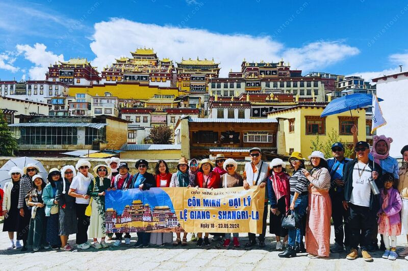 Du lịch Trung Quốc - Ưu đãi hấp dẫn tại Đất Việt Tour Du lịch Trung Quốc - Ưu đãi hấp dẫn tại Đất Việt Tour