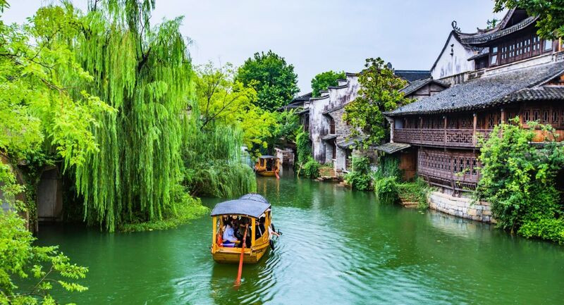 Trải nghiệm đi thuyền ở Ô Trấn