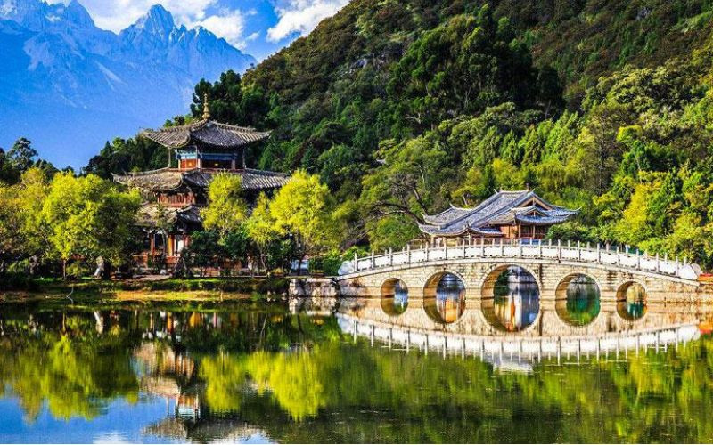 Vẻ đẹp thanh bình tại Công viên Hắc Long Đàm Vẻ đẹp thanh bình tại Công viên Hắc Long Đàm