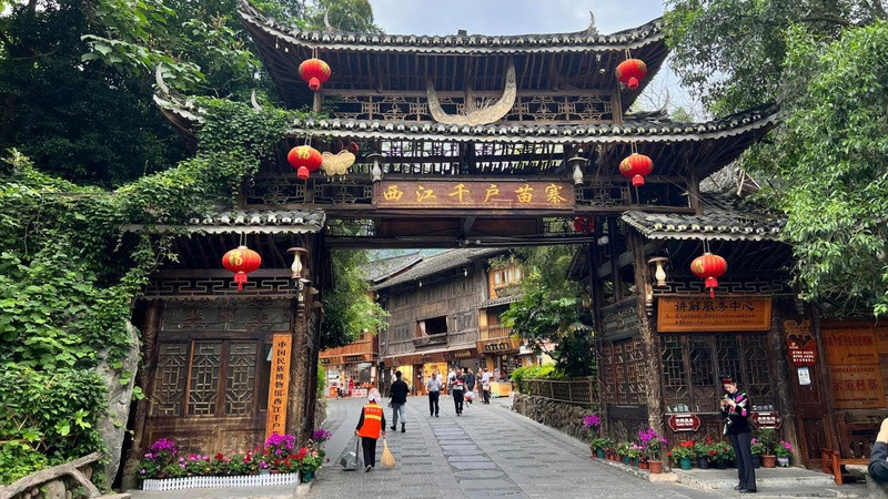 Dạo quanh Thiên Hộ Miêu Trại - ngôi làng cổ kính