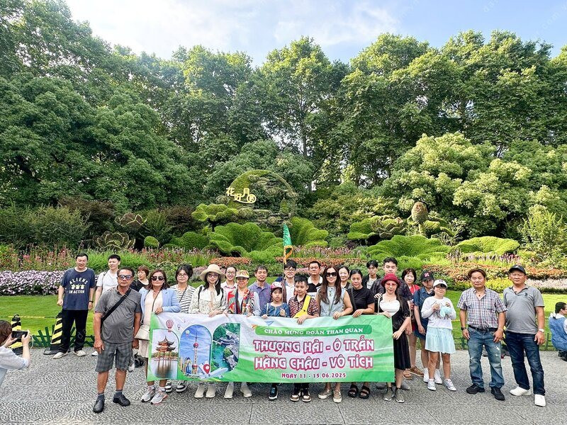 Tham quan Trung Hoa cùng Đất Việt Tour