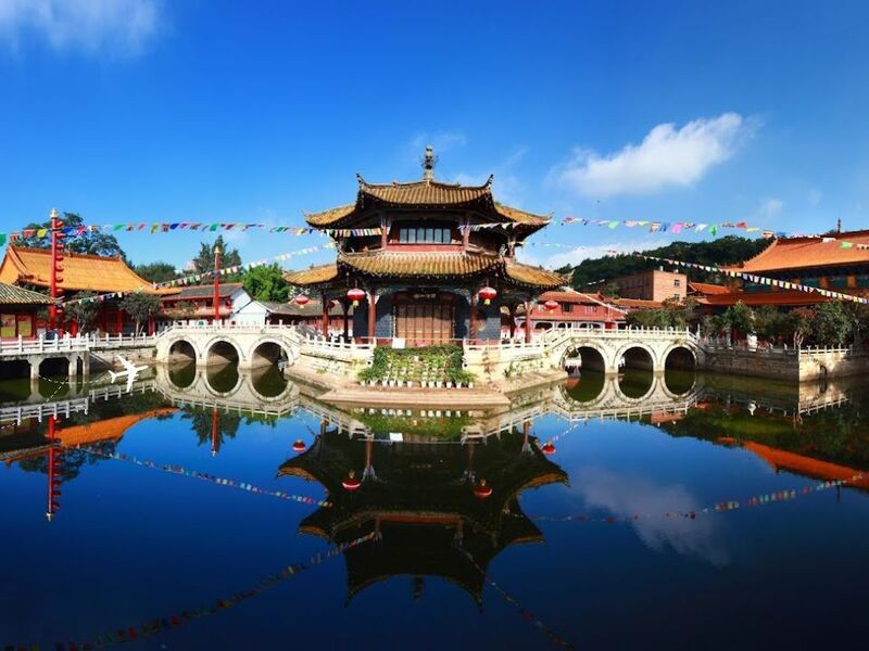 Khung cảnh Côn Minh đẹp và thanh bình 