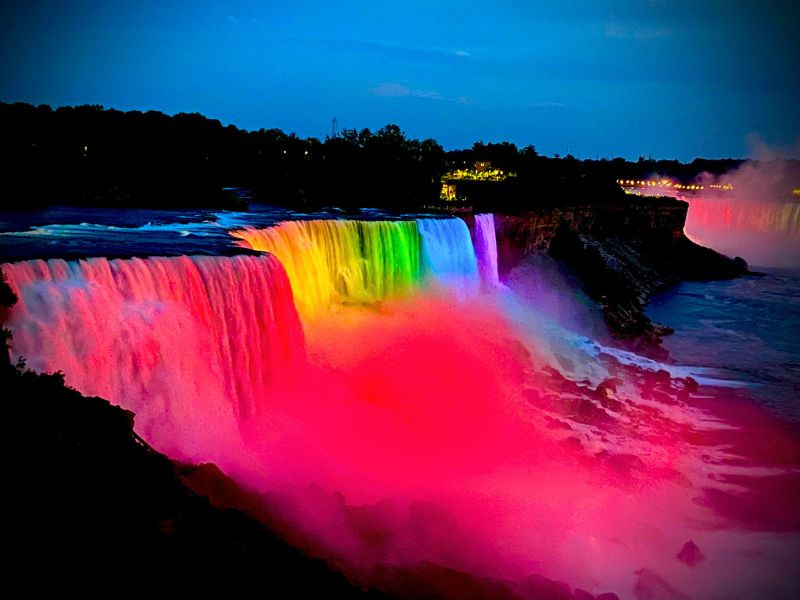 Kiệt tác ánh sáng tại thác Niagara