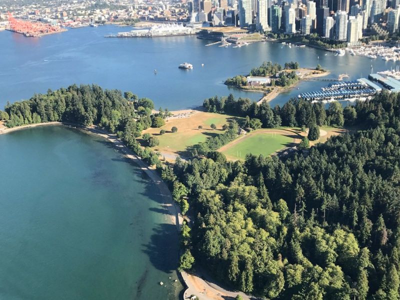 Tham quan Stanley Park - công viên thành phố rộng lớn