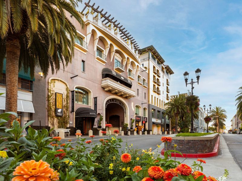 Santana Row - Điểm đến lý tưởng