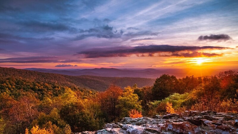 Vườn quốc gia Shenandoah tuyệt đẹp vào mùa thu 