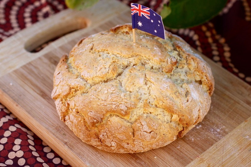 Bánh damper - món ngon trứ danh của nước Úc.