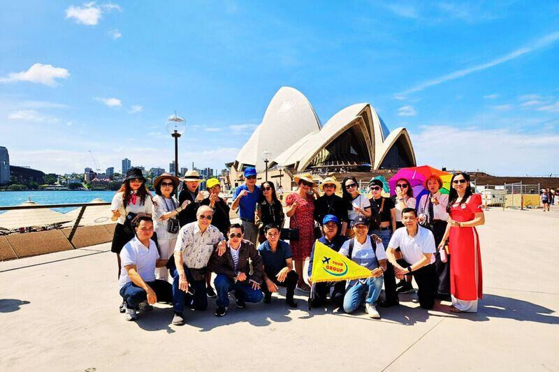 Đoàn khách tham quan&nbsp;Úc