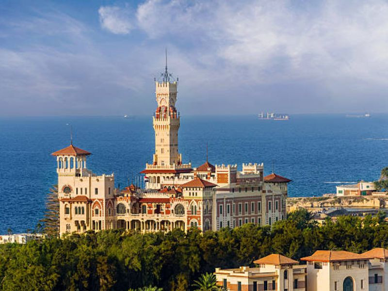 Cung điện hoàng gia xinh đẹp của thành phố Alexandria