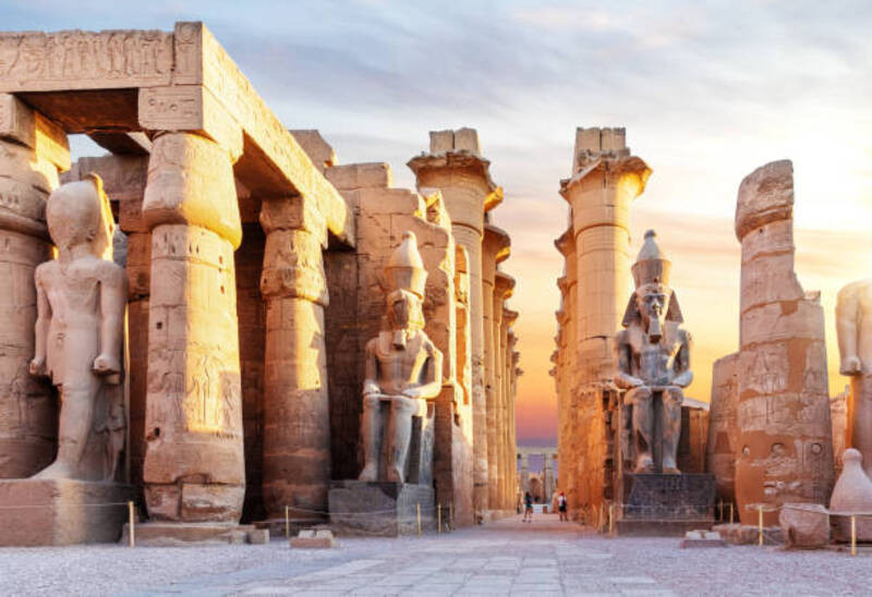  Đền Luxor 