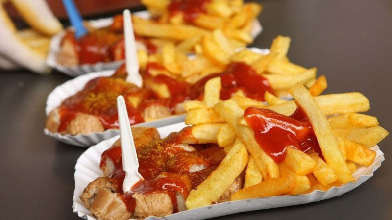 Currywurst - Món ăn đặc trưng của Dortmund 